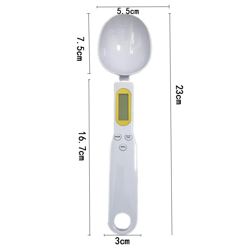 Electronic spoon scale showing dual unit measurement grams and ounces
